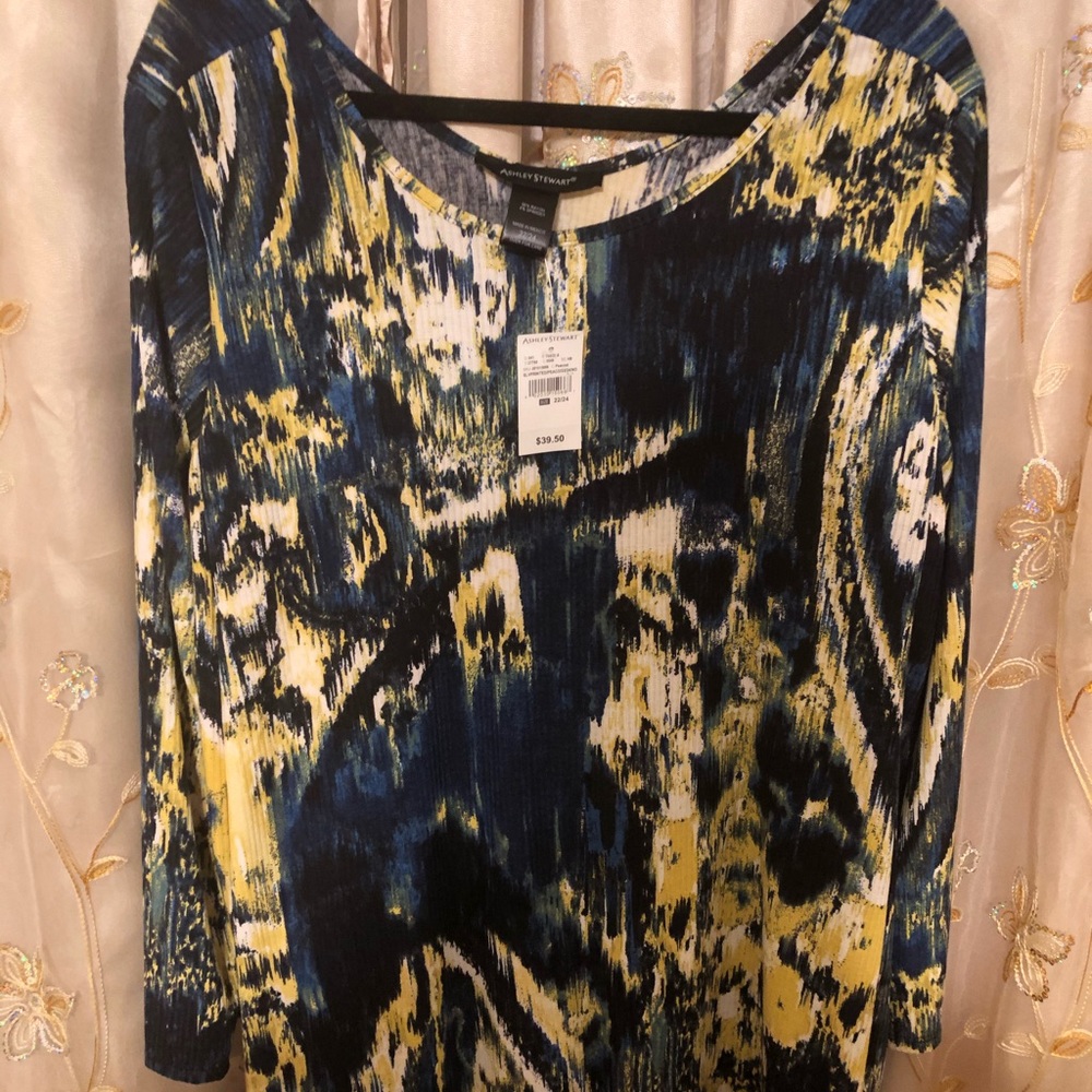 Plus Size Crinkle Blouse